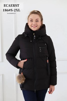 Жіноча куртка 186 S-black фото